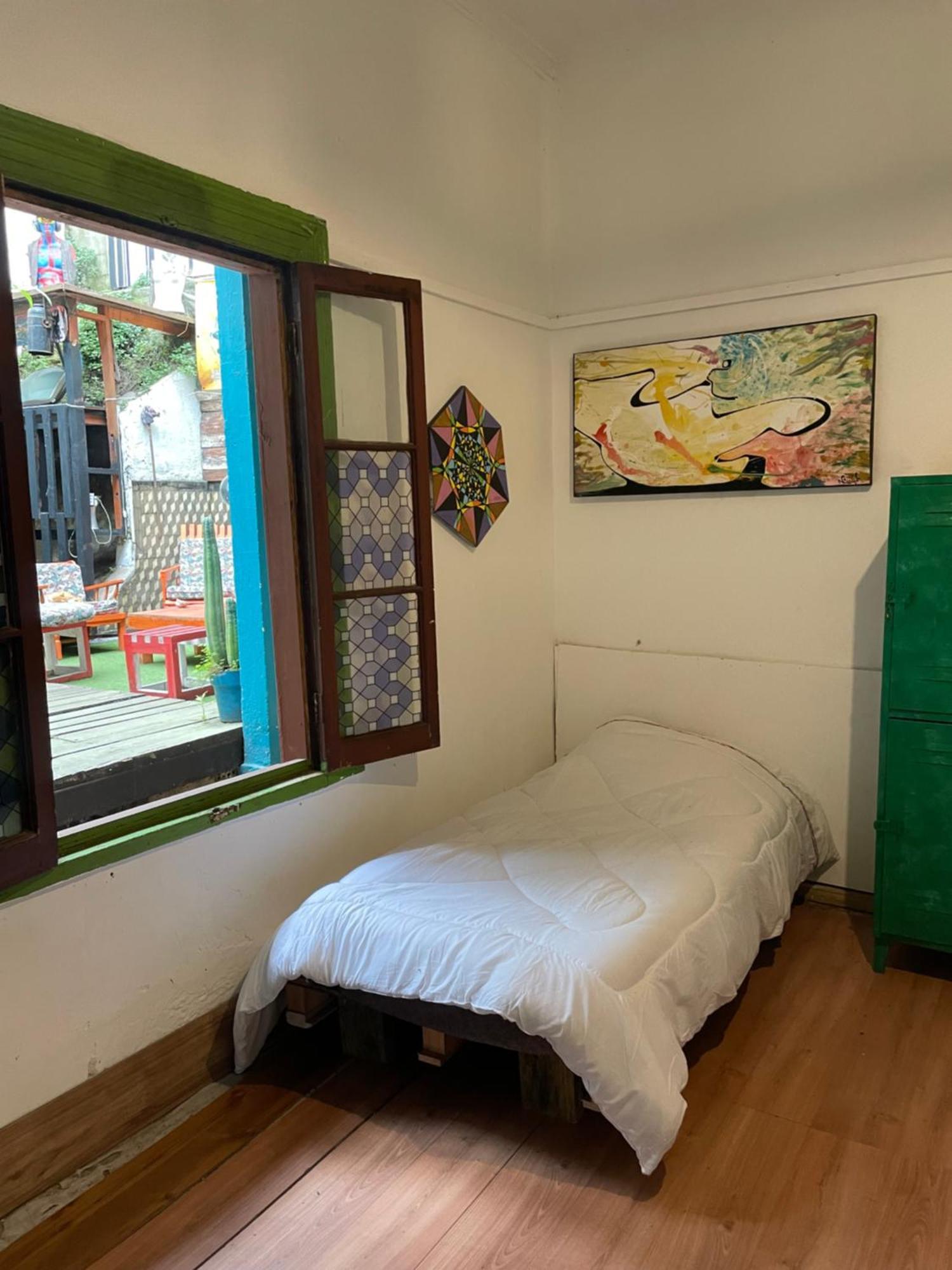 Art Hostel Casa Chaman บัลปาราอีโซ ภายนอก รูปภาพ